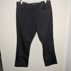 Traveler pants